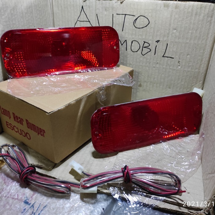 Lampu bemper belakang Escudo 2.0 PART BARU