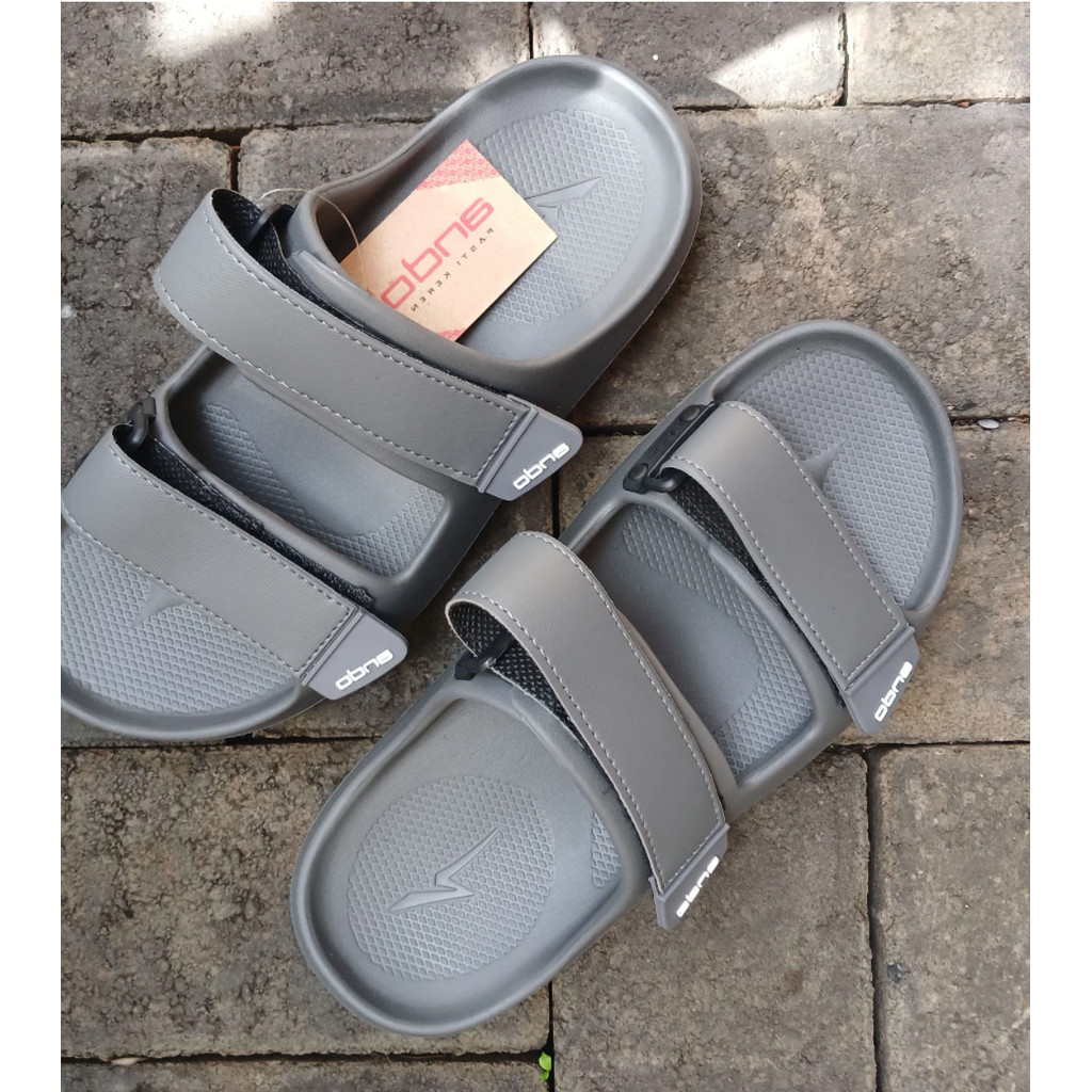 Ando Gemoy Sandal Pria Slide