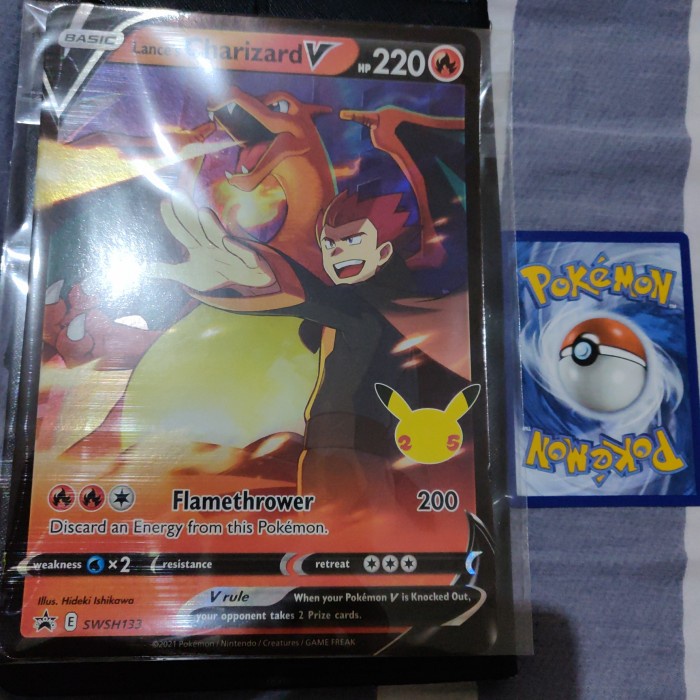 Kartu Pokemon TCG EN PR SWSH133 Lance's Charizard V Jumbo Card