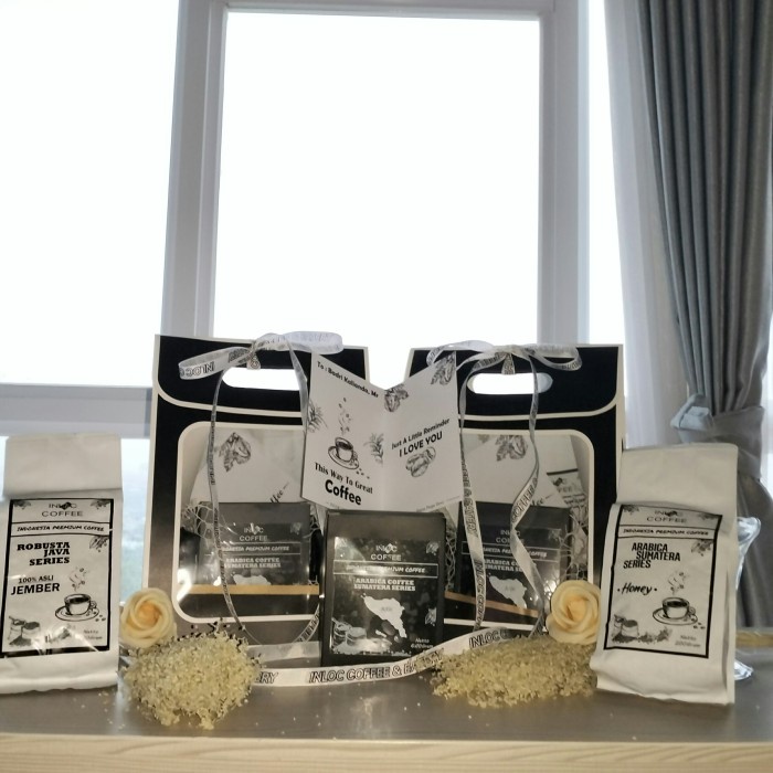 

PAKET HAMPERS