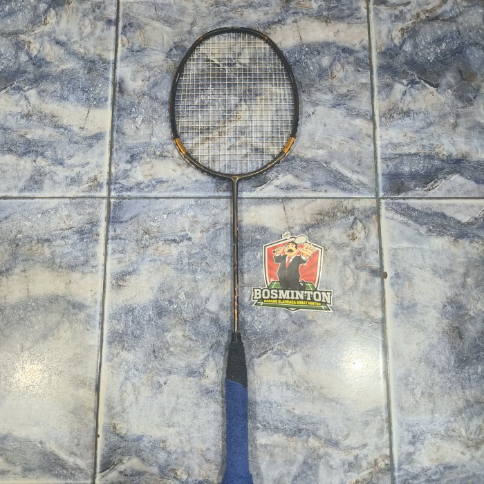 Lining Tectonic 7 Combat Raket Badminton Original