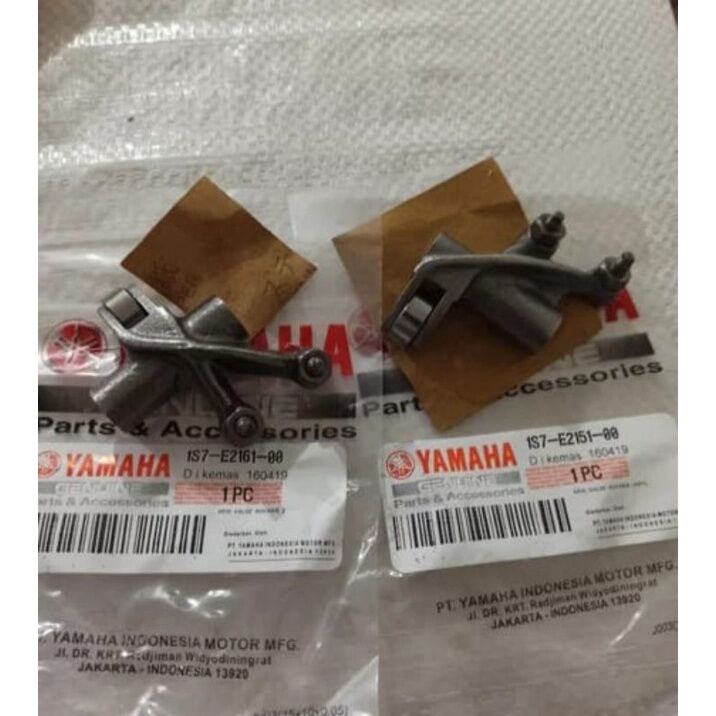 Templar Ex In Jupiter Mx Old New Original Yamaha Genuine Parts 1S7-E2151-00 1S7-E2161-00