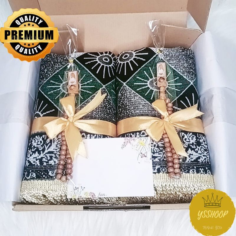 

kado pernikahan premium sajadah hampers kado ulang tahun gif box