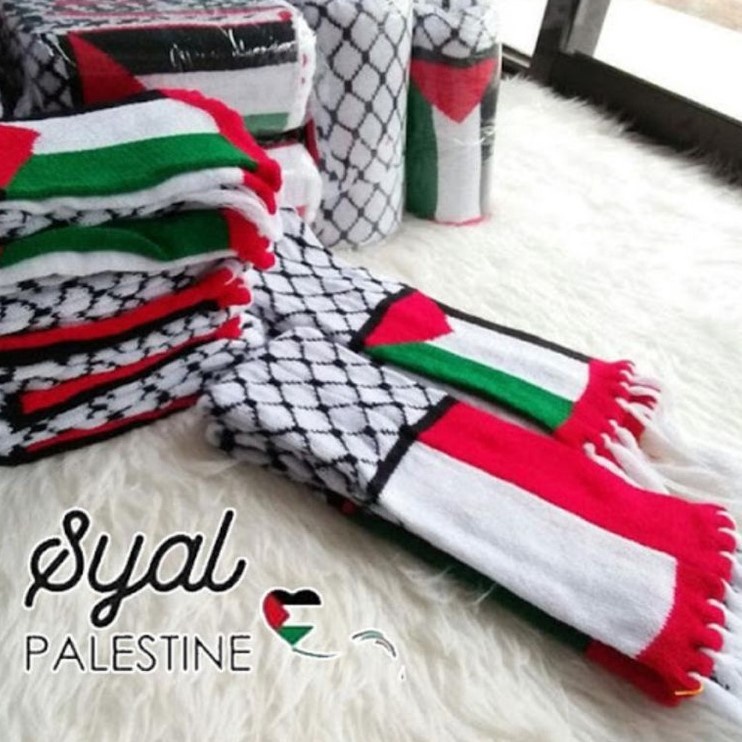 Syal Rajut Palestina -  Slayer Rajut Komputer Motif Palestina