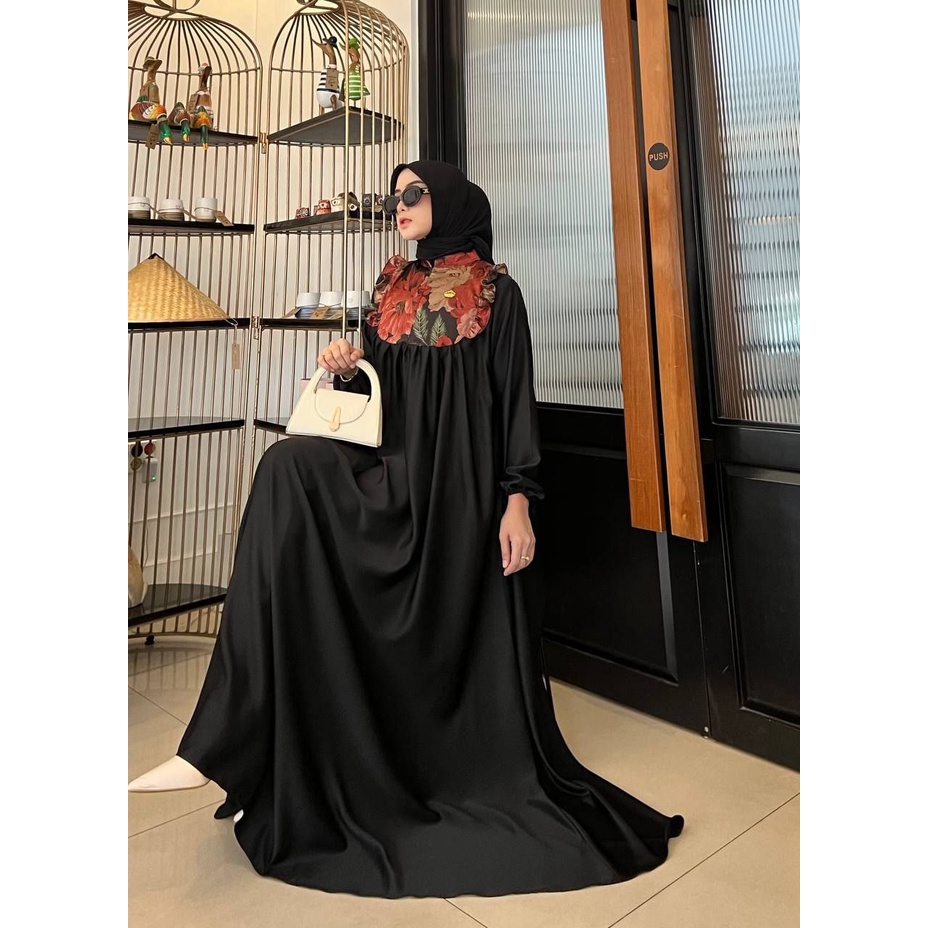 Nazhira Shafa Gamis Terbaru Armani Silk Brown Dress Wanita Lengan Panjang Baju Muslim Ruffel Polos Kekinian LD 110 cm