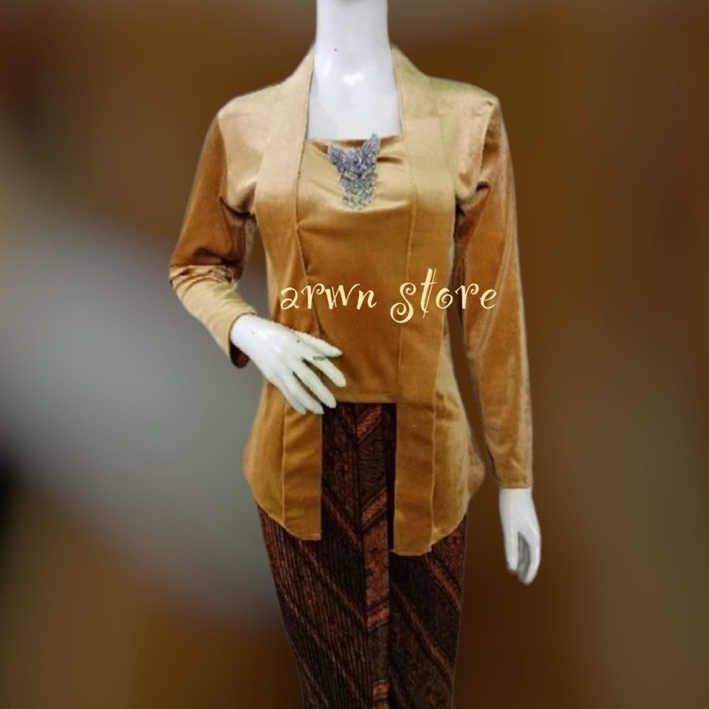 Baju kebaya bludru kutu baru polos