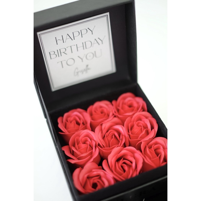 

ROSE BOX - Gift Box With Faux Roses Elgra Jewellery Drawer - Blk Rose