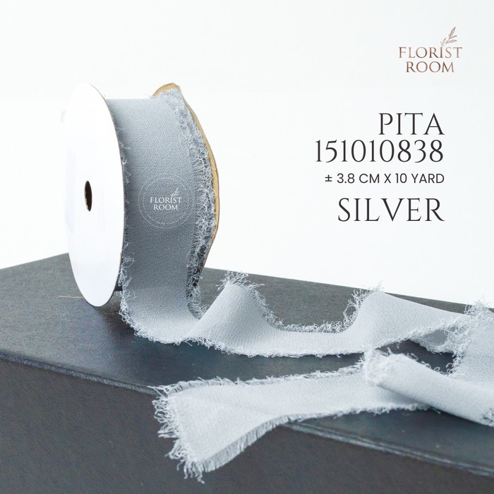 

PIta 151010838 ±3.8cm x 5m - Silk RIbbon - Mineral Ice