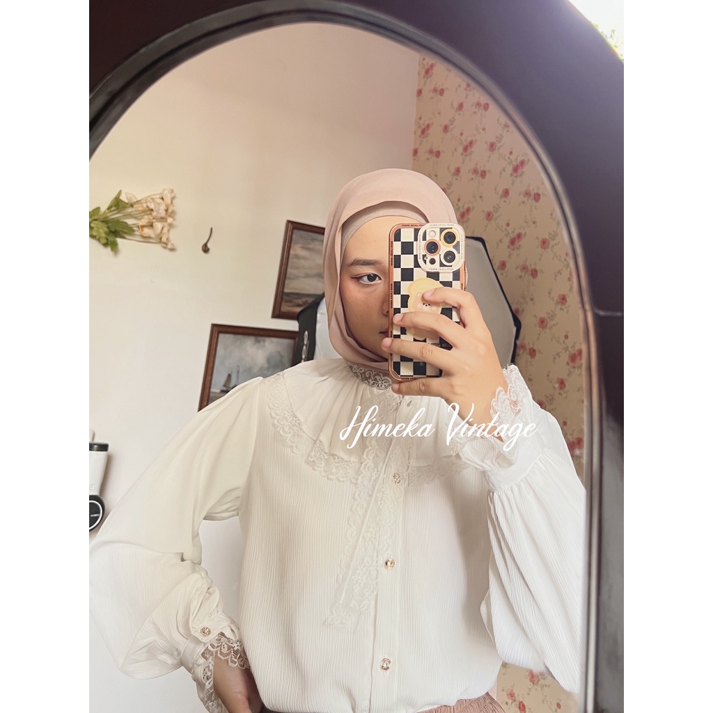 Everlee Blouse | Himeka Vintage