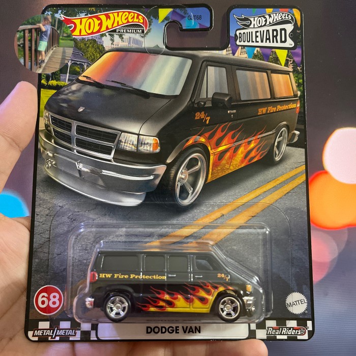 Hotwheels DODGE VAN Boulevard Premium