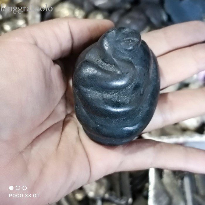 

pusaka batu ular bertuah bkn megantoro sngkelat kamarogan larmongo antik