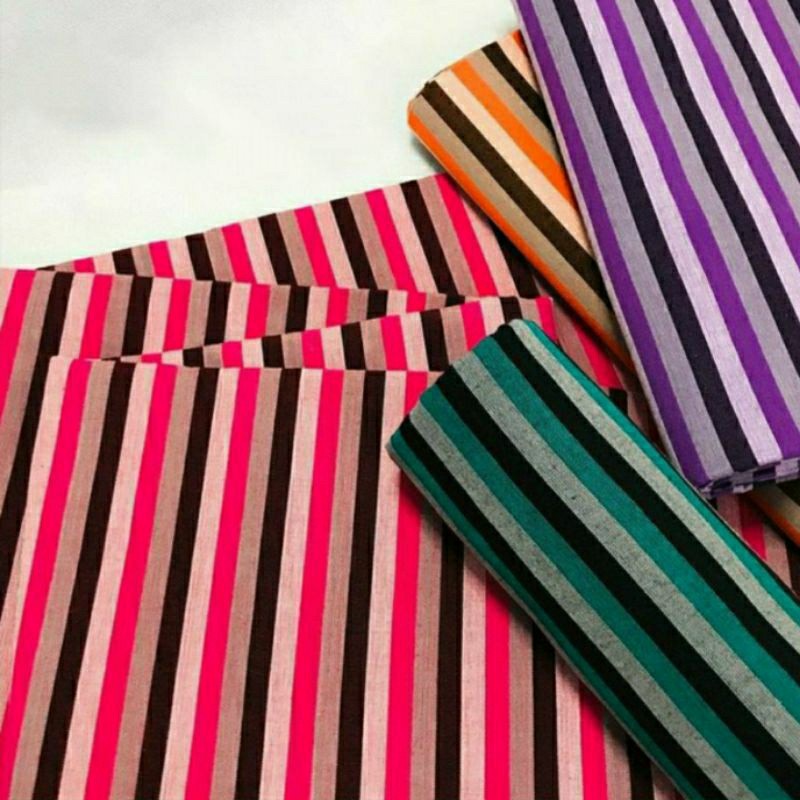 LURIK Kain Lurik Ungu Pink Cerah / Bahan Kebaya Kutubaru Ungu