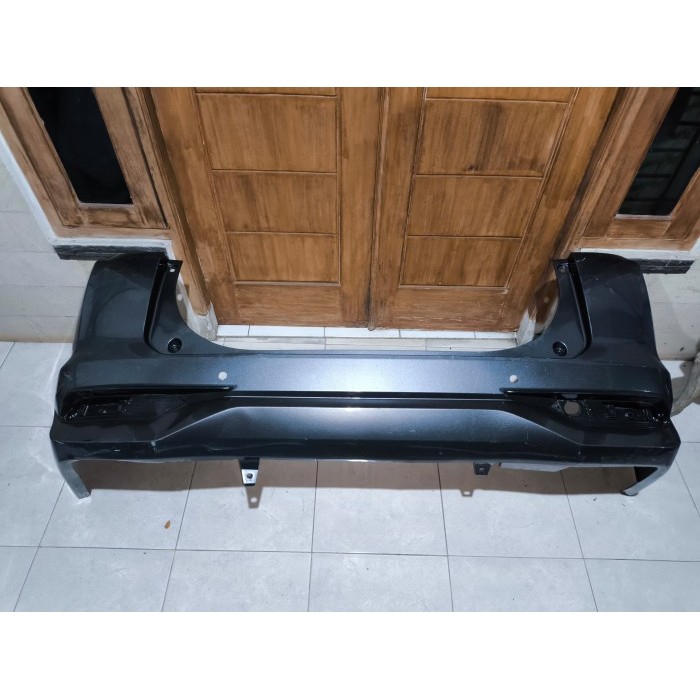 Bumper belakang Avanza 2022 2023