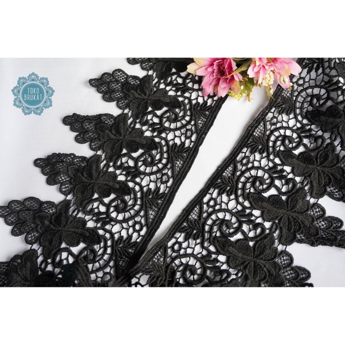 Kain Renda Bordir Giper - Bunga Besar - 10528 (L: -/+ 14 cm)