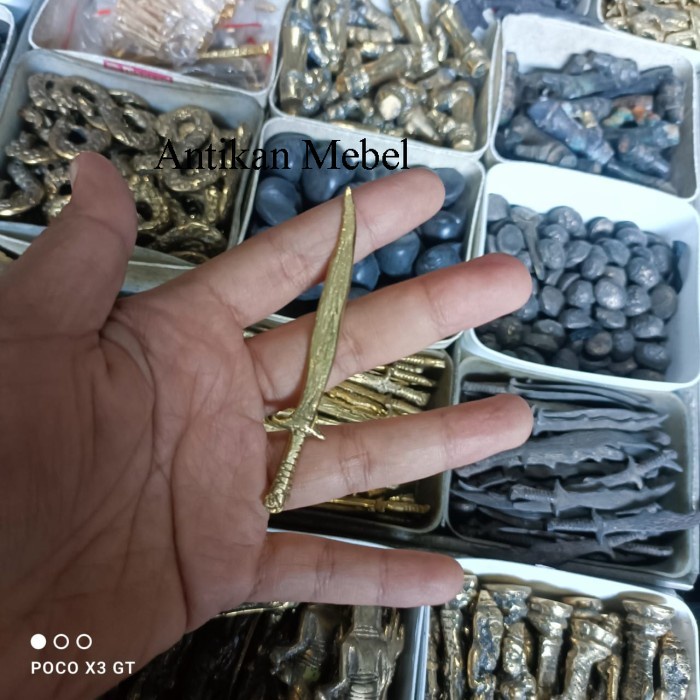 pedang voc sepuh jimatan tentara kolonial waktu indonesia perang dg be