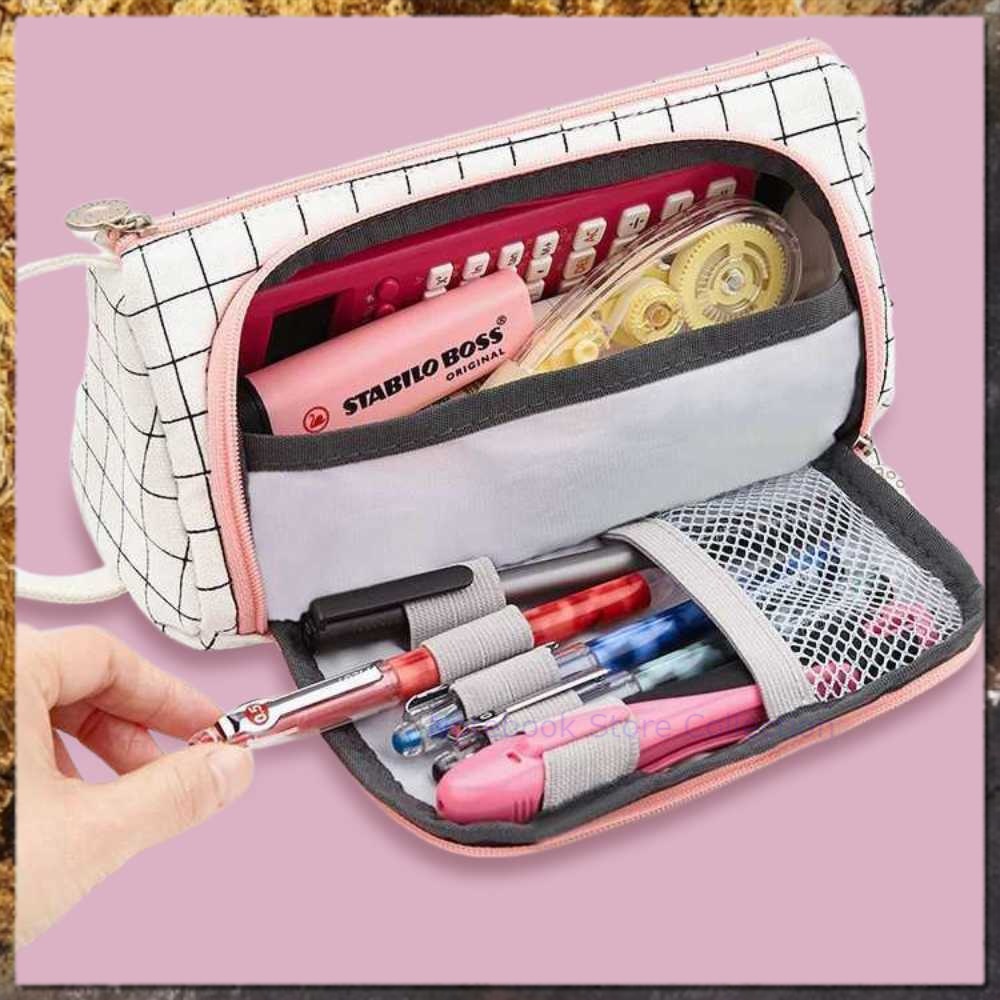 

Notebook Store Collection Tempat Pensil Large Capacity Pouch Stationery Motif Kotak