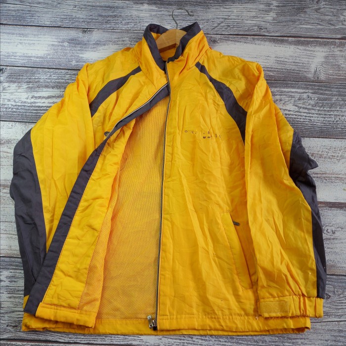 JAKET SPORT OUTDOOR UNISEX WARNA KUNING BUMBLEBEE BRAND MEDX SIZE L
