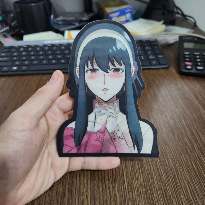 

STIKER 3D MOTION LENTICULAR ANIME - D0005 - Spy x Family - Yor