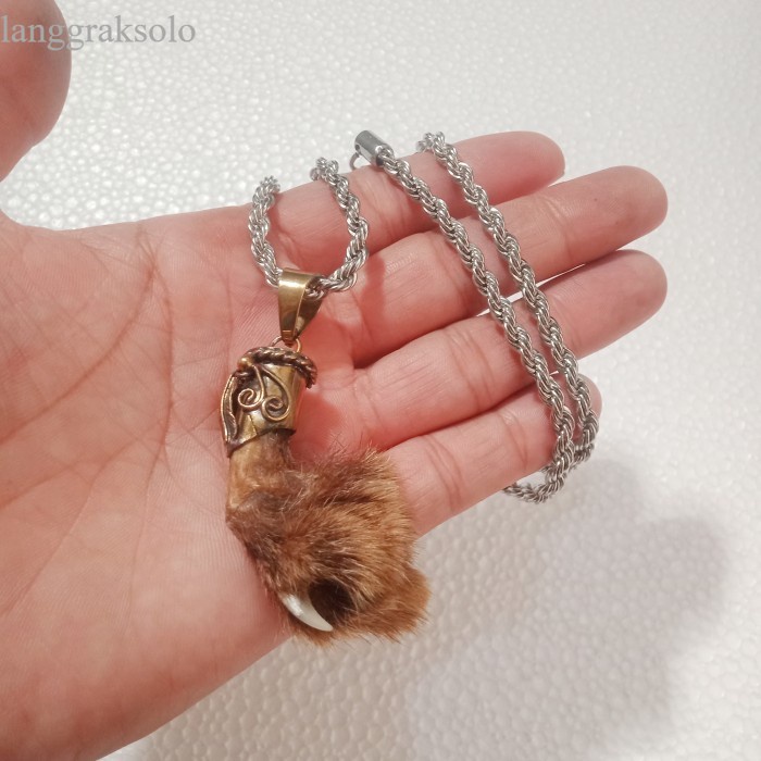 

Kalung Bandul Kuku HM Asli antik