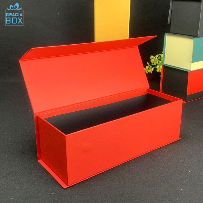 

PL BOX HAMPERS - GIFT BOX - KOTAK WINE ukuran 33.5 cm x 12 cm x 11 cm - Merah