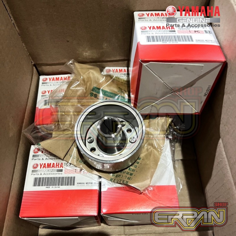 Rotor Magnet YZ 125 YZ125 original 1C3-85550-01 Magnit Maghnet