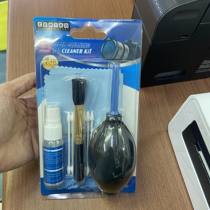 Cleaner kit pompa cleaner pembersih laptop camera dan lcd cleaner