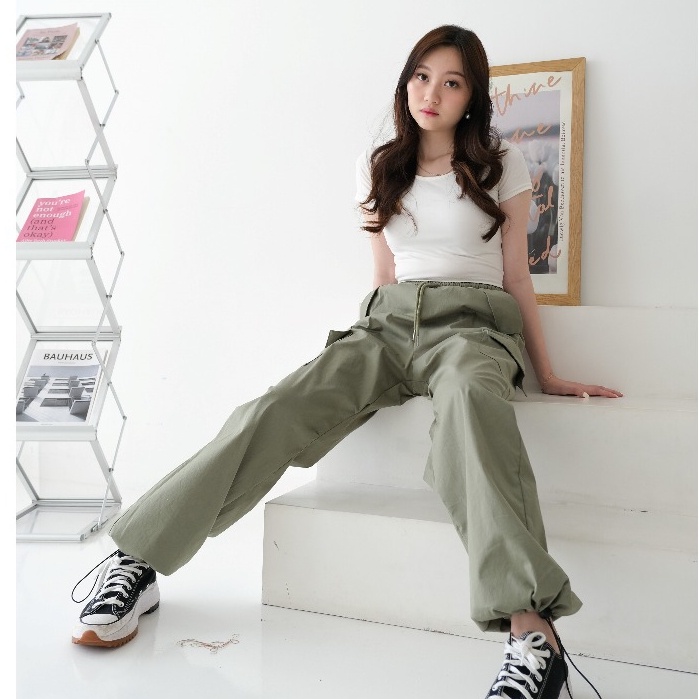 Cargo Pants - Celana Panjang Wanita / Celana Panjang Wanita Cargo / Celana Panjang Wanita High Waist