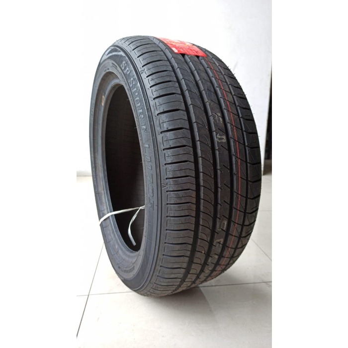 Dunlop LM705 215/70 R15 Ban Mobil