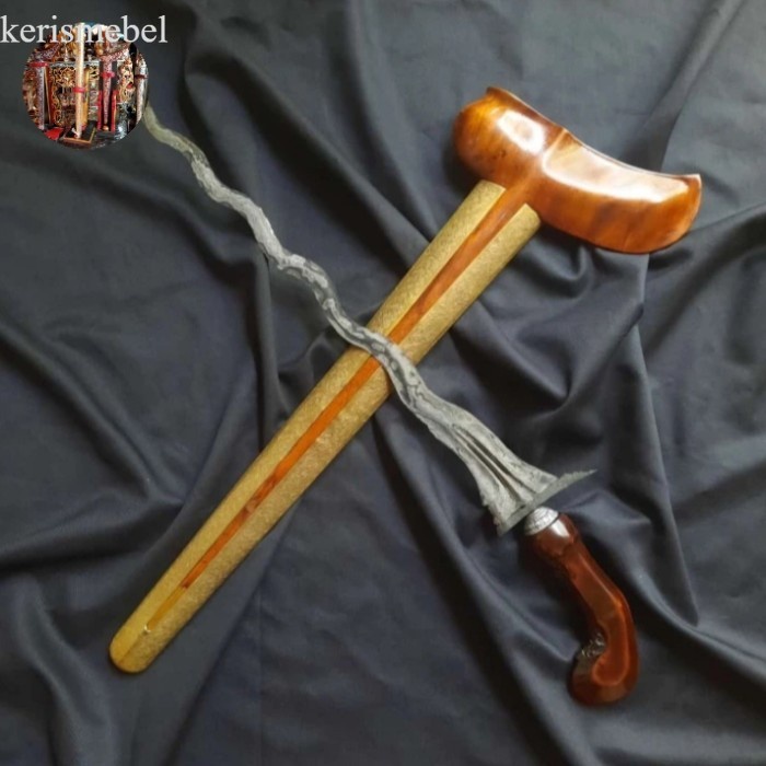 Keris Sengkelat Pamor Pedaringan Kebak Tangguh Mataram Senopaten Sepuh antik