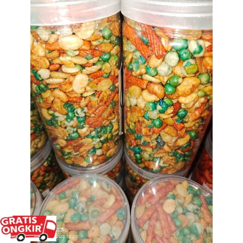 

Kacang Campur Mix Nut 490gr Toples Tabung 1000ML