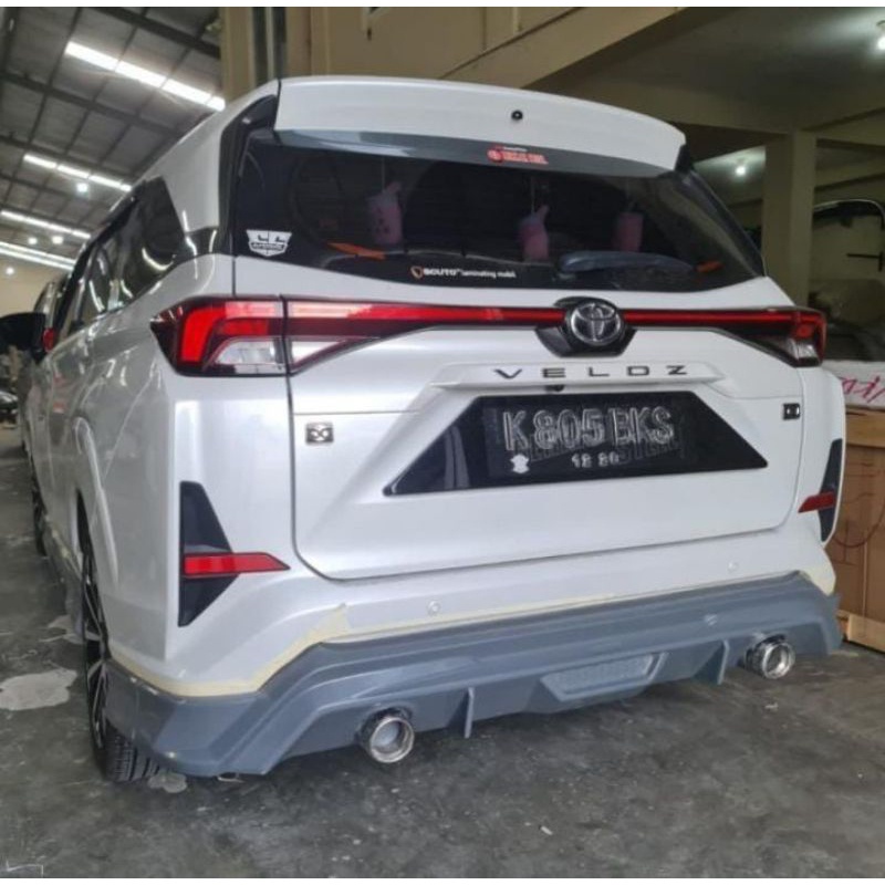 bodykit belakang Avanza Veloz trd 2022-2023