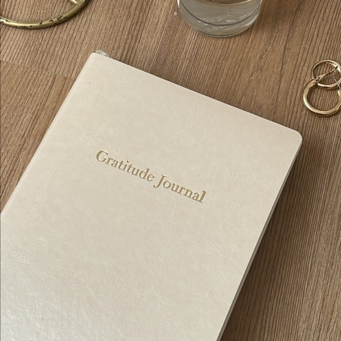 

Gratitude Journal Leather - Beige