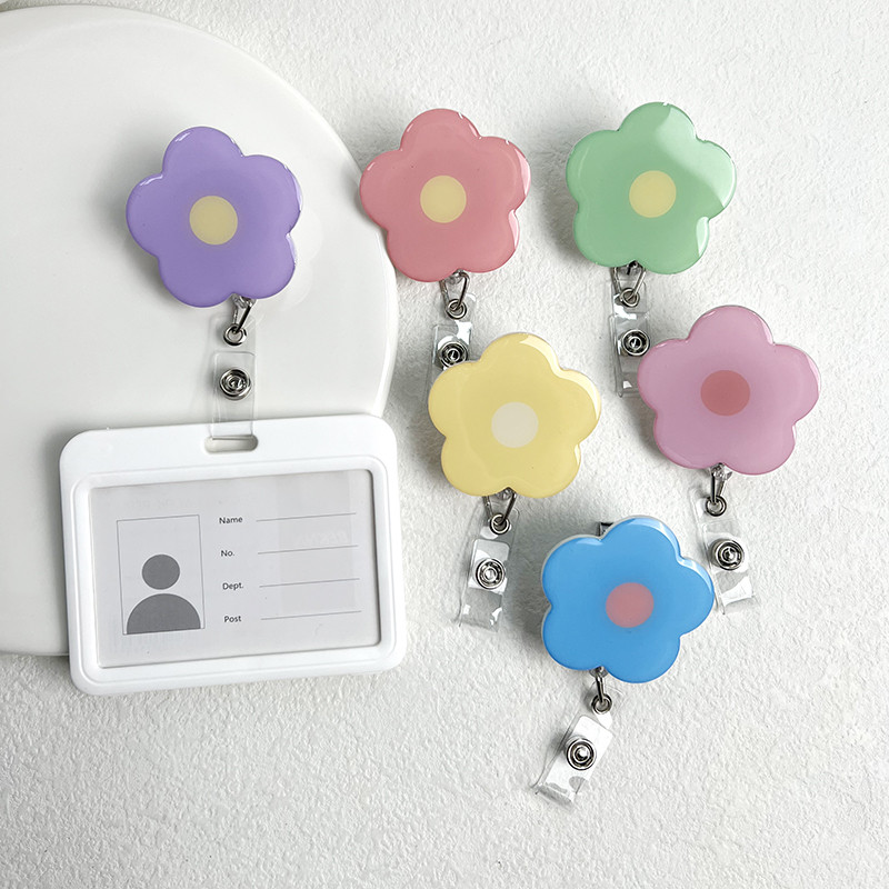 

1Pcs Macaron flowers Badge Reel Retractable ID Lanyard Name Tag Card Badge Holder Clip Doctor Nurse Office Supplies