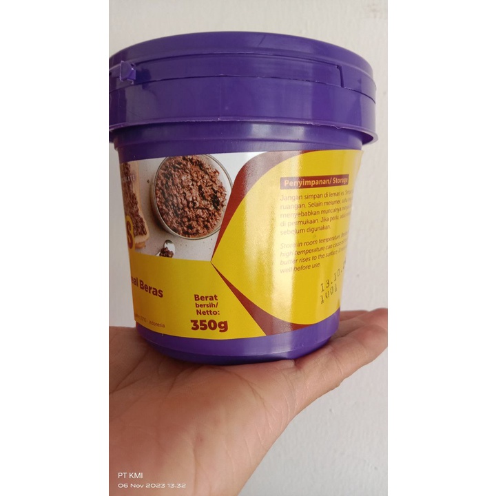 

LAMPUNG COLLINS CHOCO CRUNCHY 350 Gram Kemasan Mini