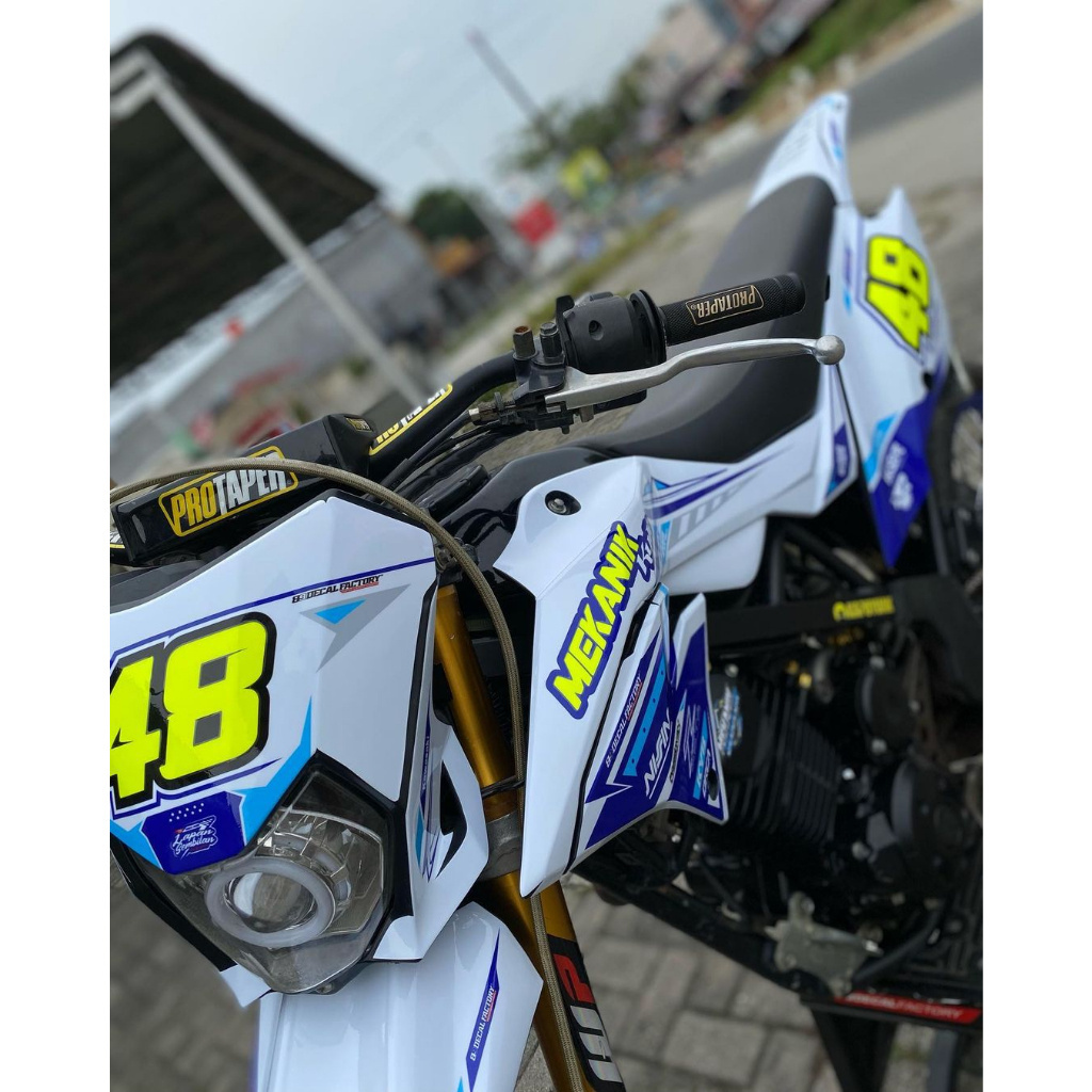 DECAL KLX BF / DTRACKER / FULL BODY DESAIN DECAL KLX BF / DTRACKER - FULL BODY CUSTOM  DECAL DTRACKE