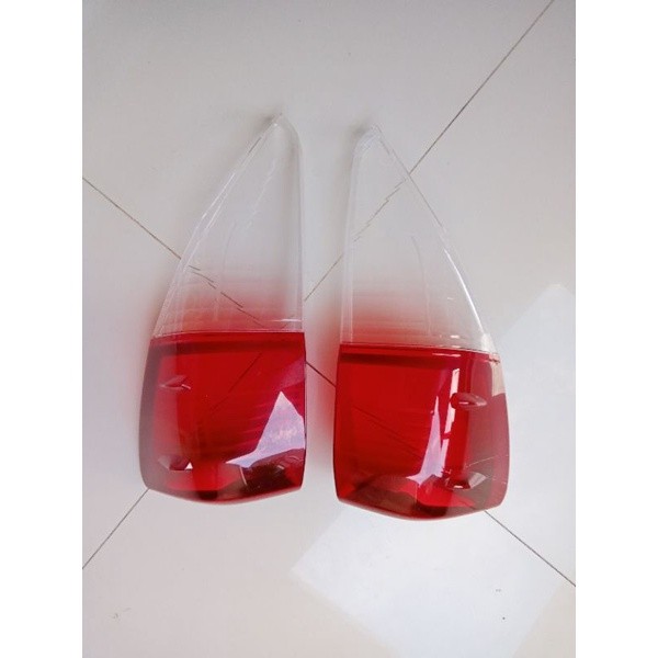 mika stoplamp,mika lampu stop innova reborn original.