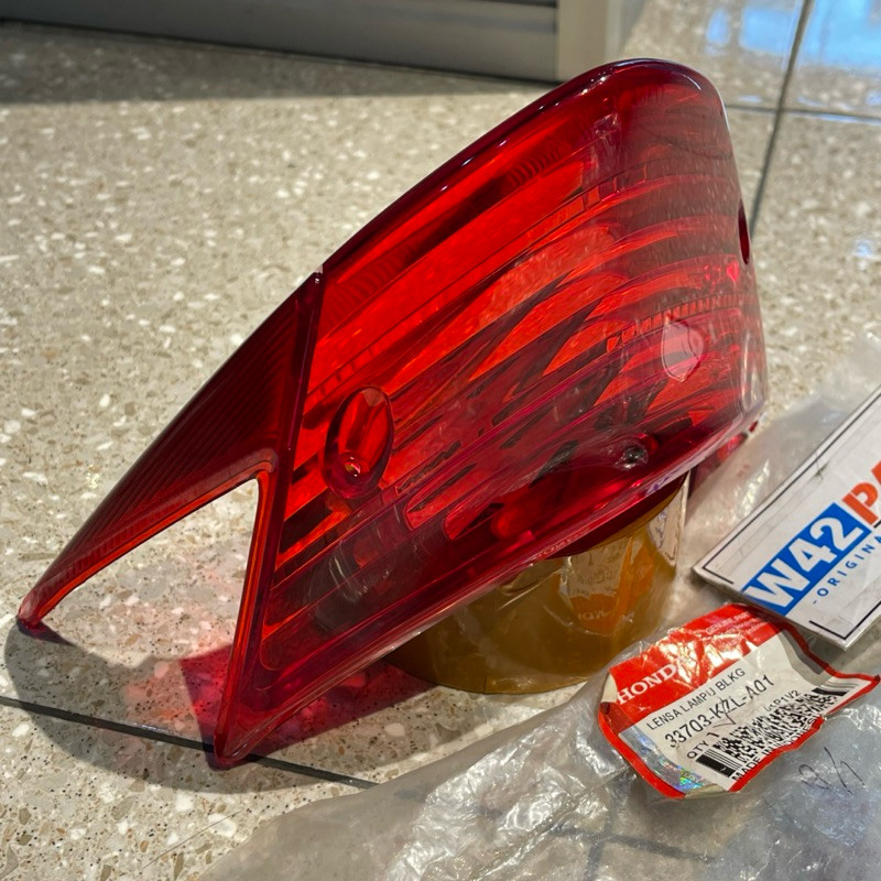 33703 KZL A01 MIKA STOPLAMP HONDA SPACY ORIGINAL AHM