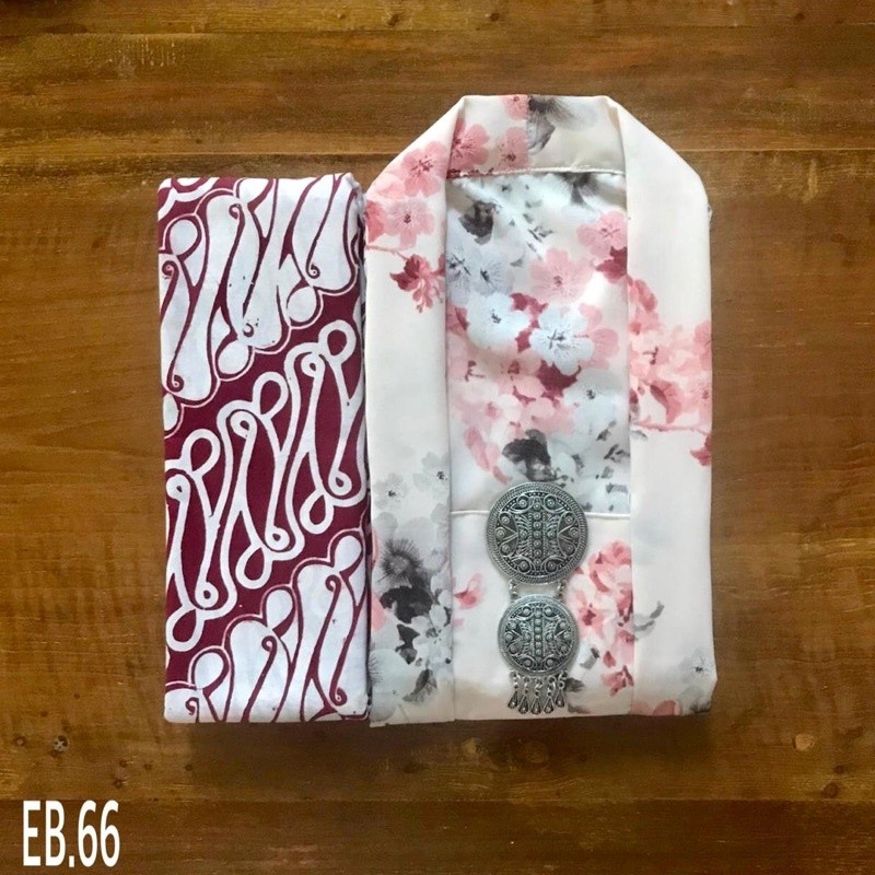 LURIK KEBAYA KUTUBARU BATIK BUNGA EB.66 & WO.03