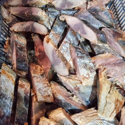 

Ikan asin tongkol 250 gram