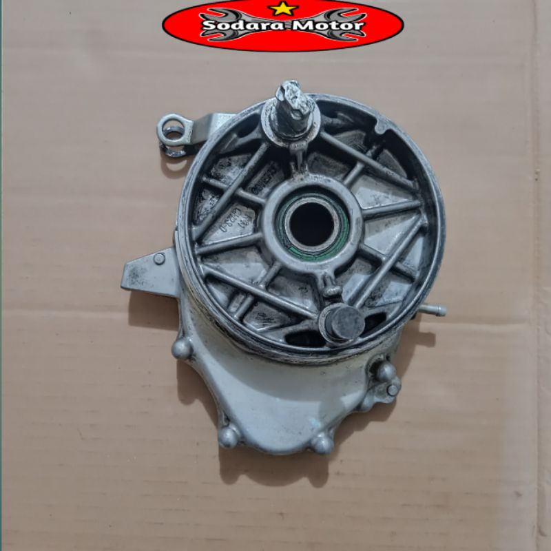 Caver tutup gigi gardan didukan kampas rem belakang Honda All new beat esp K44 original
