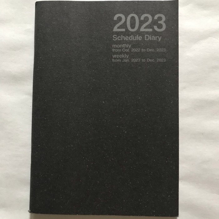 

Schedule book Jepang Agenda planner 2024 - b6 planner
