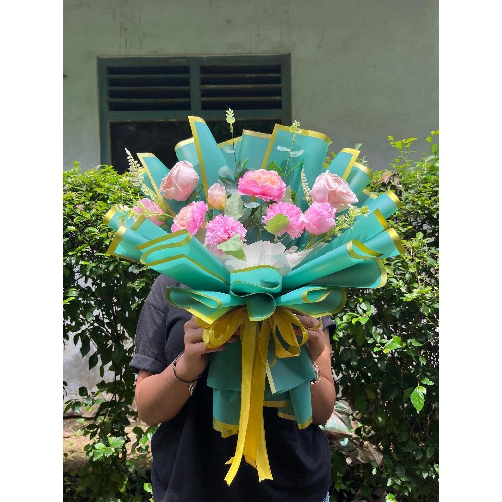 Buket Bunga Artificial Bouquet Wisuda Buat Pacar Cewek Gift ulang tahun anniversary Premium