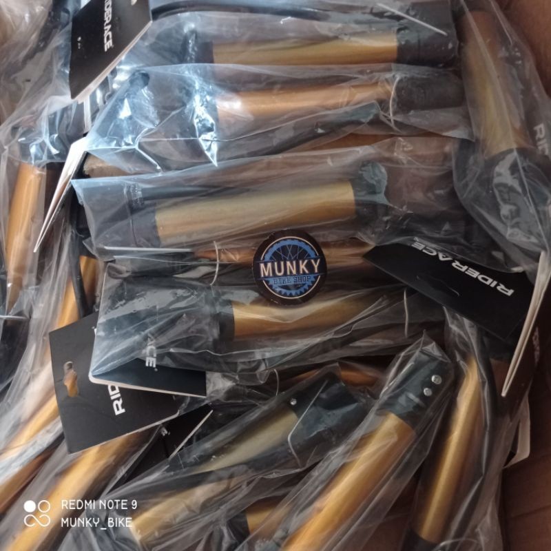 Pompa Mini Portable, Untuk Pentil Motor (Schrader) dan Sepeda (Presta dengan Adaptor), Bisa Juga unt