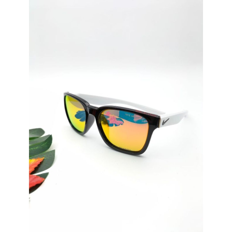 Kacamata pria keren kacamata pria lensa polarized anti silau siang malam