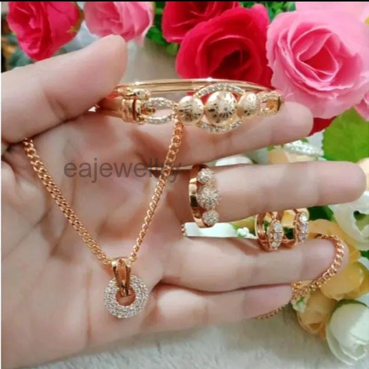 1 Set perhiasan emas asli titanium dewasa mewah simple anti karat aksesoris perempuan