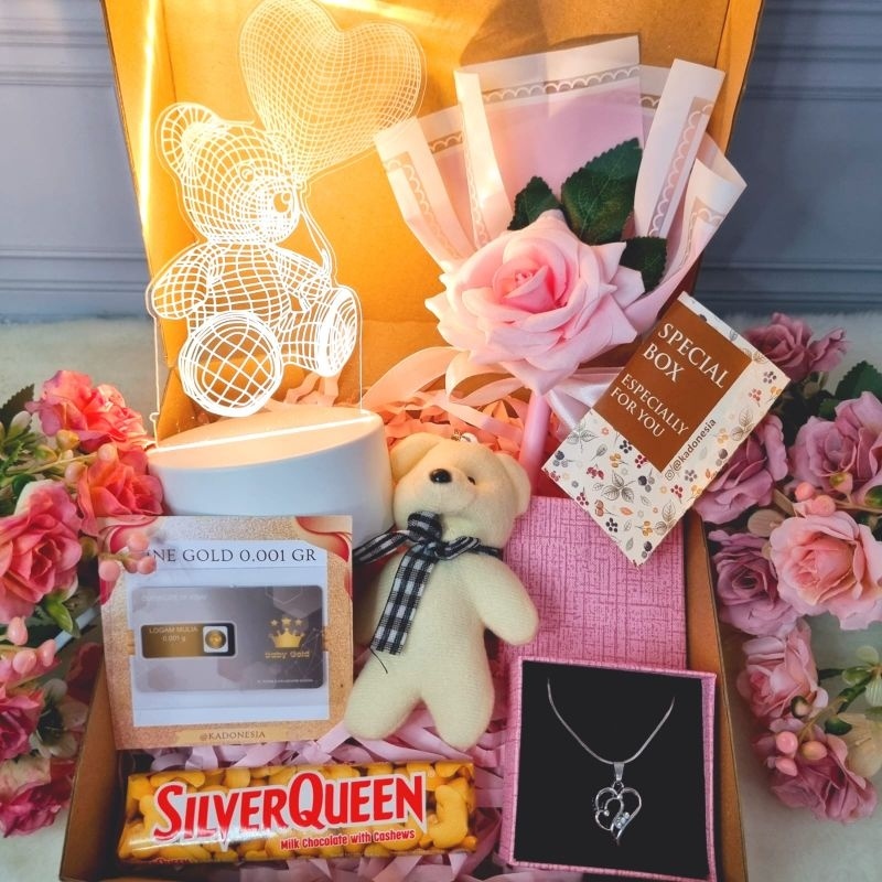 

Kado Cewek Hampers Cantik / Hadiah Ultah Anniversary Cewek