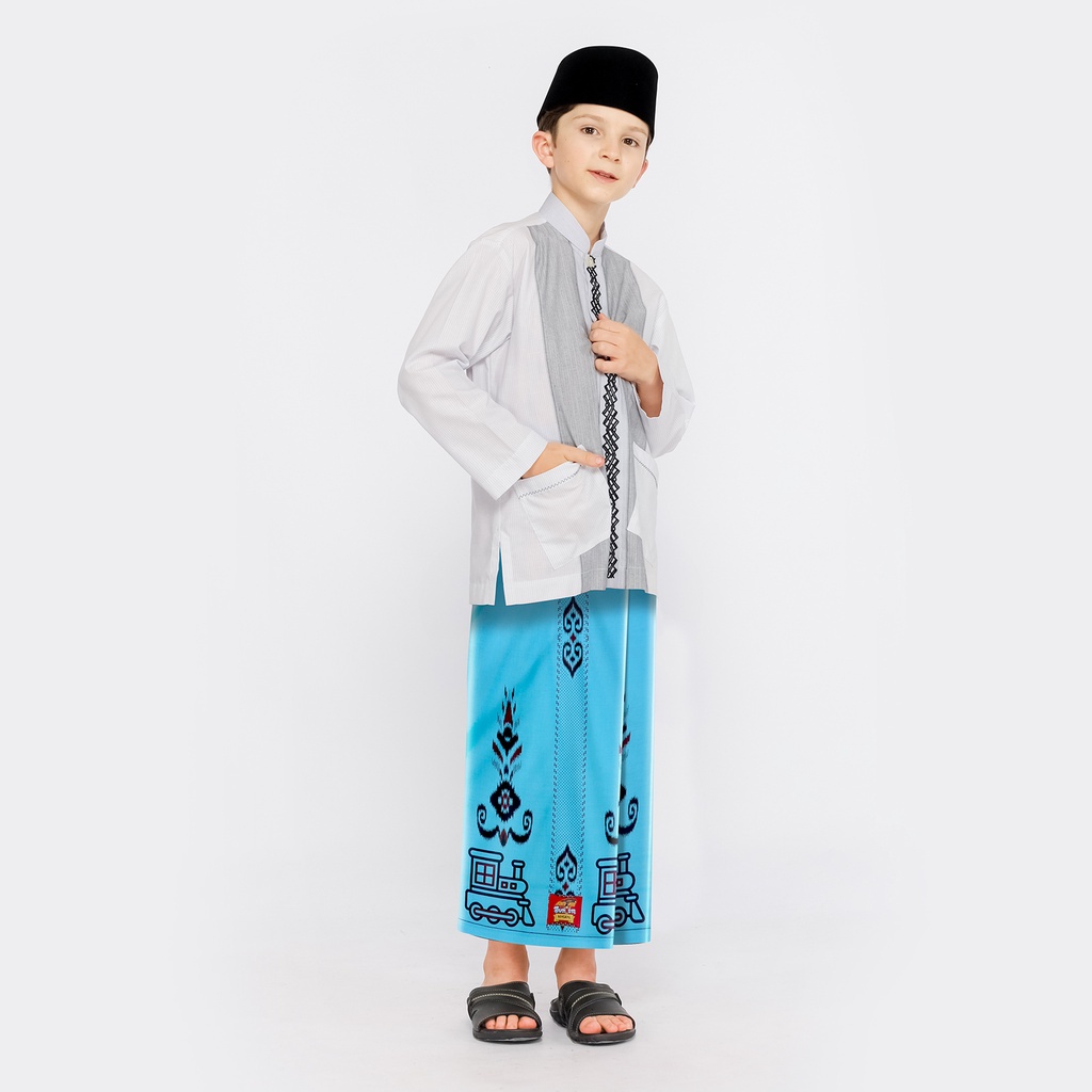 Sarung ATLAS Junior Kembang Warna Biru