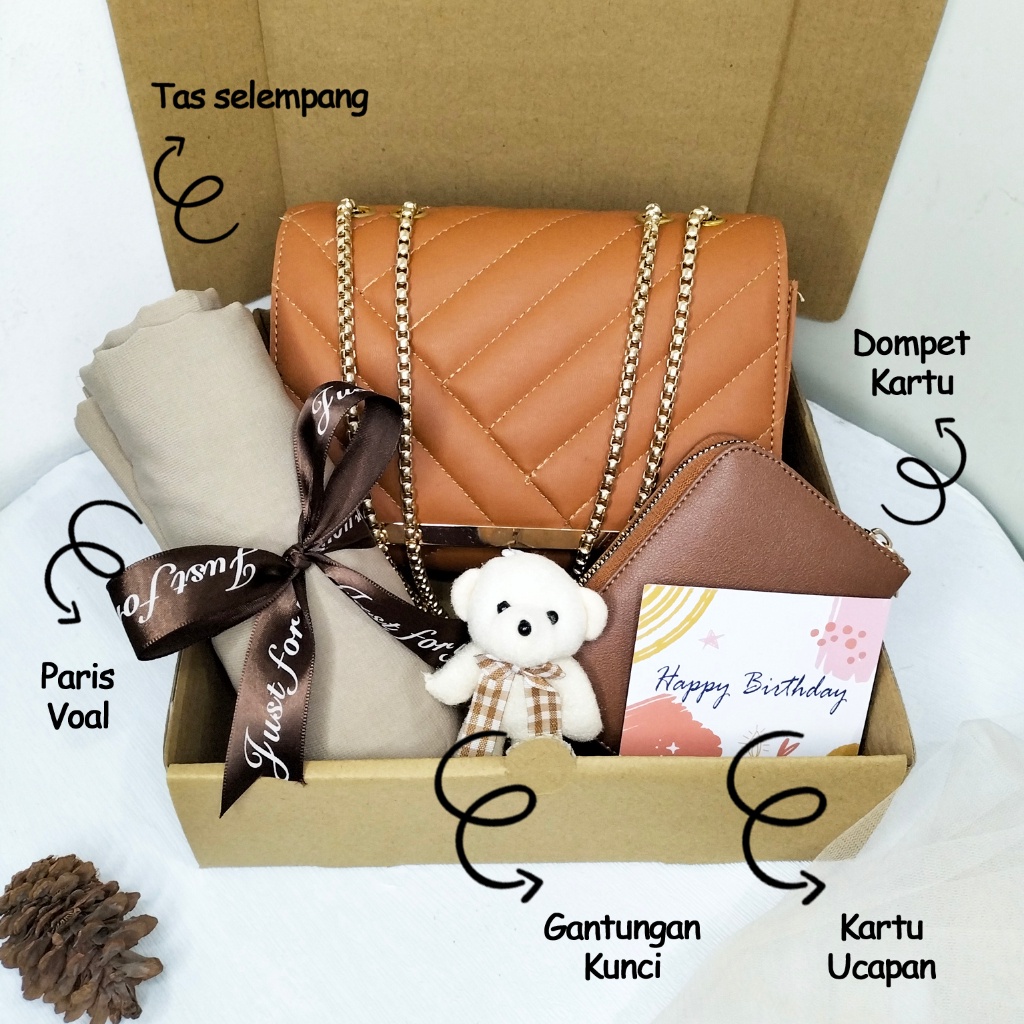 

Hampers Kado Surabaya set kado ulang tahun tas wanita coklat murah kado ultah cewe hadiah ulang tahun birthday gift murah