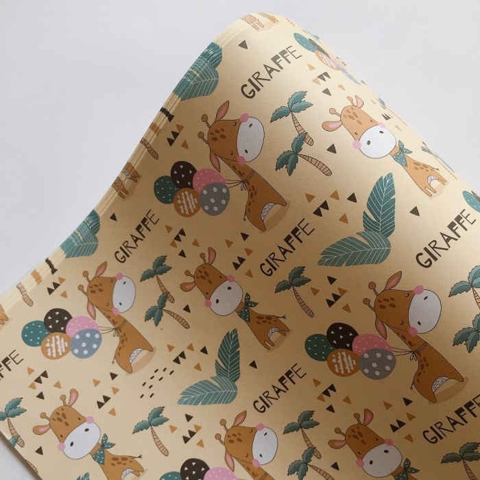 

Kertas Kado Giraffe