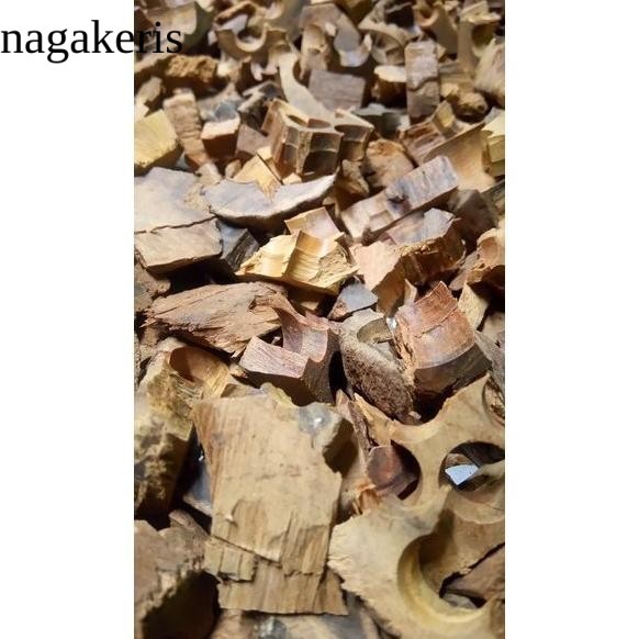

PROMO Kayu Gaharu asli Kalimantan wangi Untuk Bakar laris